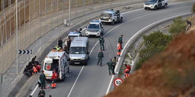 Foto de archivo de la frontera de Ceuta ep entrada inmigrantes ceuta