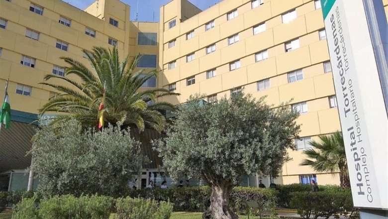 ep fallecehombreingreso en torrecardenas almeria con heridashaberatadosu vivienda