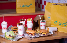 ep five guys espana y glovo