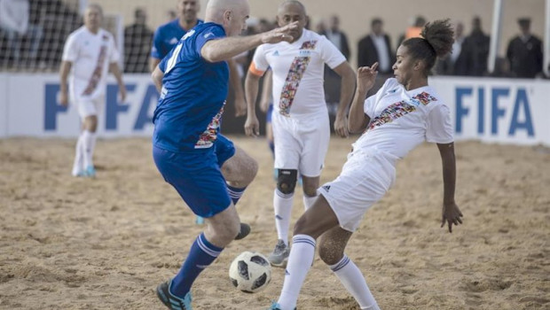 ep gianni infantino en un partido benefico de fifa