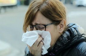 ep gripe resfriado constipado constiparse mujer tosiendo toser tos 20190207133312