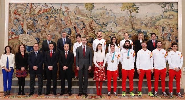 ep los reyes recibenequipo olimpico espanolpyeongchang