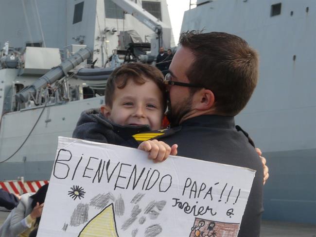 ep militar saludandosu hijollegarpuerto