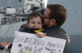 ep militar saludandosu hijollegarpuerto