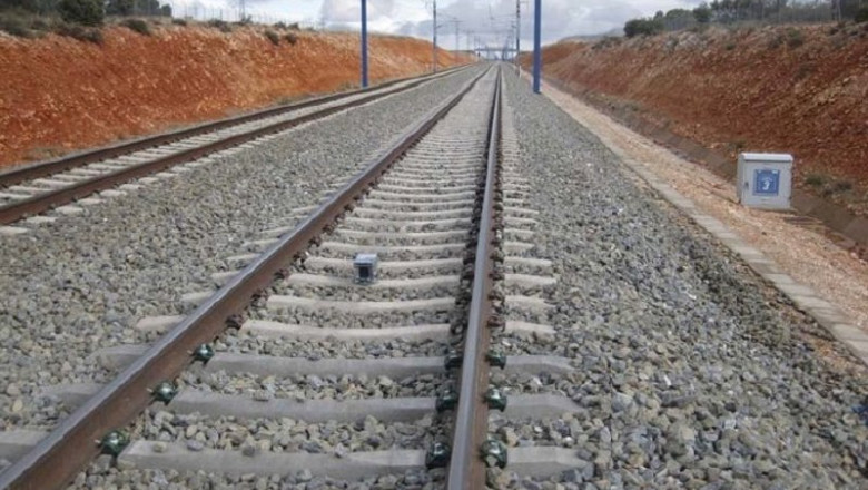 ep via de tren