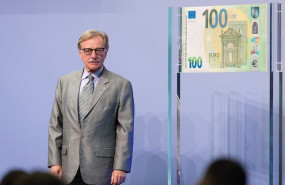 ep yves mersch bce junto a un billete de 100 euros