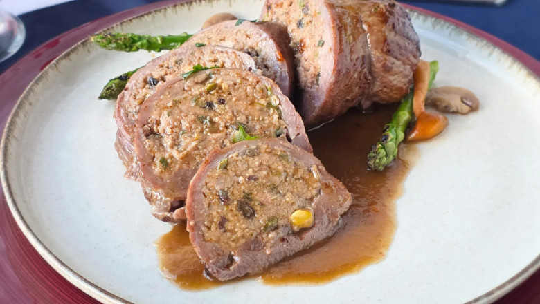 angus relleno de trigueros y setas 