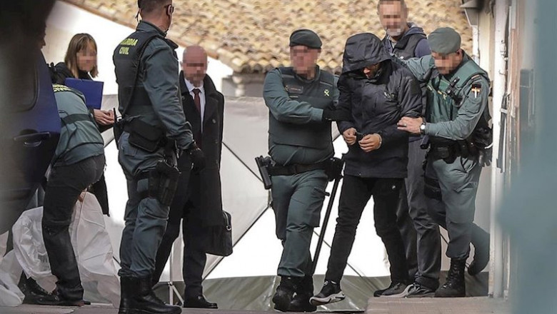Agentes de la Guardia Civil trasladan en Manuel a Jorge Palma, el acusado del asesinato de Marta Calvo | Rober Solsona / Europa Press ep agentes de la guardia civil trasladan en manuel a jorge palma el acusado del asesinato de marta
