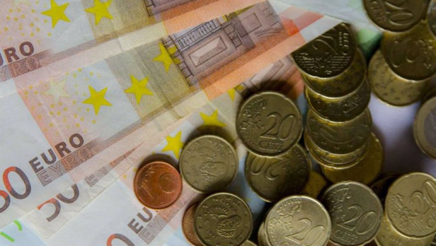 ep archivo   billetes y monedas de euros