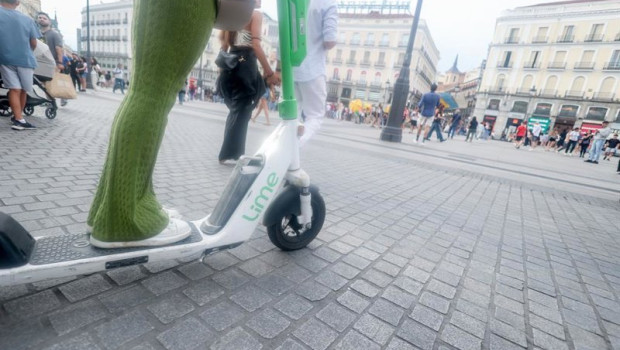 ep archivo   el 933 de los espanoles apoyan el nuevo seguro para los usuarios de bicicletas