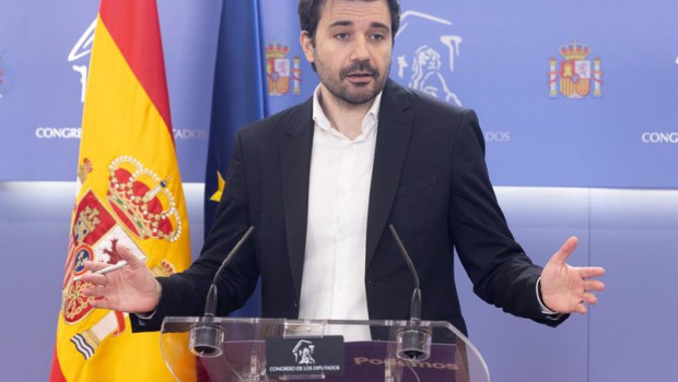 ep archivo   el portavoz de podemos en el congreso javier sanchez serna una rueda de prensa anterior
