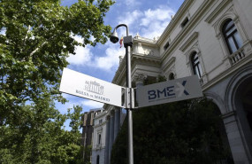 ep archivo   fachada de la bolsa de madrid