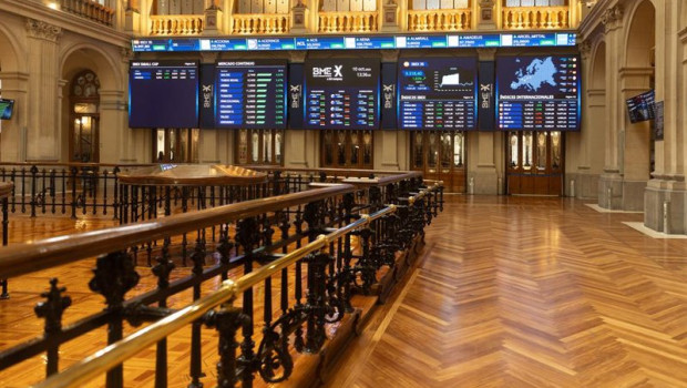 ep archivo   gvc gaesco se inclina por invertir en turismo sectores financieros y utilities en el