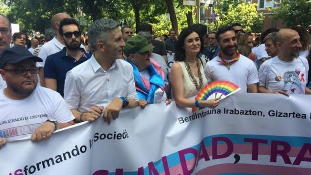 ep carmen montonfernando grande-marlaskaorgullo gay