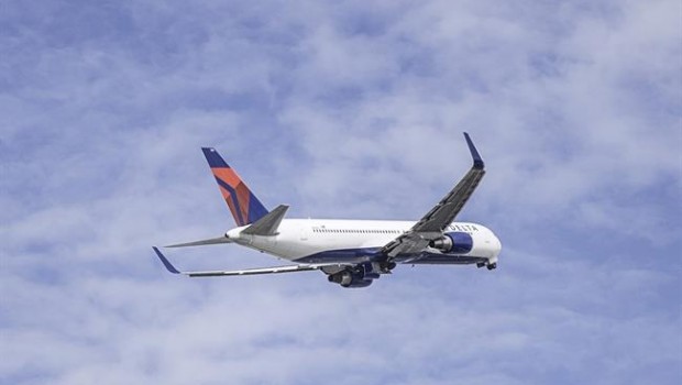 ep delta vuelo avion air lines malaga ruta conexion directa non stop eeuu jfk