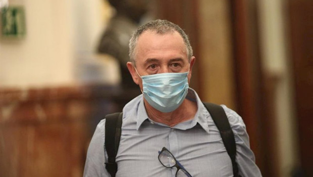 ep el portavoz de compromis en el congreso joan baldovi a su llegada al pleno de sesion de control