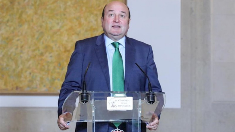 ep el presidente del ebb del pnv andoni ortuzar en rueda de prensa tras la firma del acuerdo entre