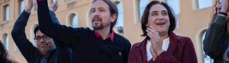ep el secretario general de podemos pablo iglesias y la alcaldesa de barcelona ada colau en un acto