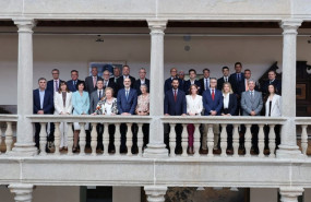 ep foto de familia del comite ejecutivo de la obra social y fundaciones de la ceca