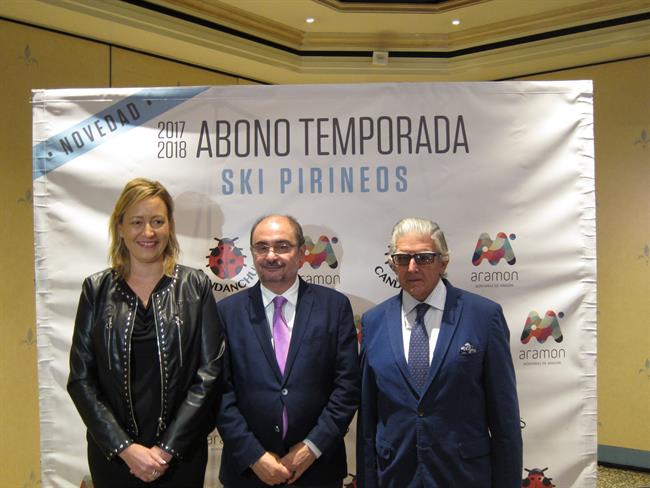 Gastón, Lambán y Yarza han presentado hoy el abono Ski Pirineos | EUROPA PRESS ep gaston lambanyarzapresentado hoyabono ski pirineos
