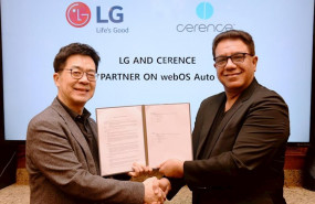 ep ip park presidente y cto de lg electronics izquierda y sanjay dhawan ceo de cerence derecha