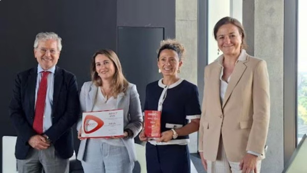 ep la aeerc reconoce a bbva por su apuesta por la ia generativa y experiencia de cliente