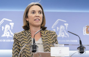 ep la portavoz parlamentaria del pp cuca gamarra responde a los medios en una rueda de prensa