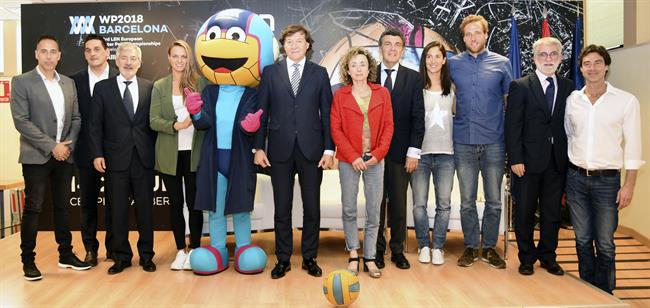 Lete, Carpena y Pareja en la presentación del Europeo de Waterpolo de Barcelona | CSD ep lete carpenaparejala presentacioneuropeowaterpolobarcelona