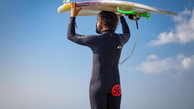 ep ngel curiel miembro del equipo espanol de surf adaptado