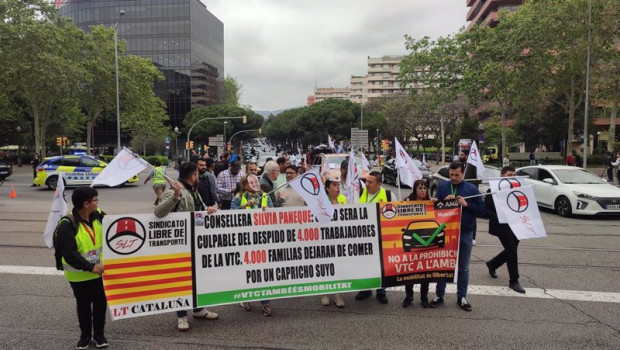 ep pancarta de la manifestacion de conductores de vtc ep pancarta de la manifestacion de conductores de vtc