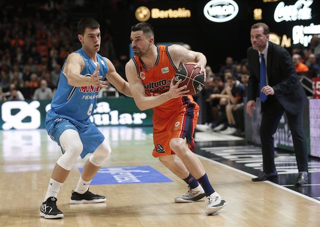 Rafa Martínez en el Valencia basket - Montakit Fuenlabrada | ACB PHOTO/M.Á. POLO ep rafa martinezvalencia basket - montakit fuenlabrada