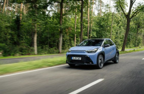 ep toyota espana lanza el nuevo aygo x cross hybrid su primer hibrido del segmento a desde 20900