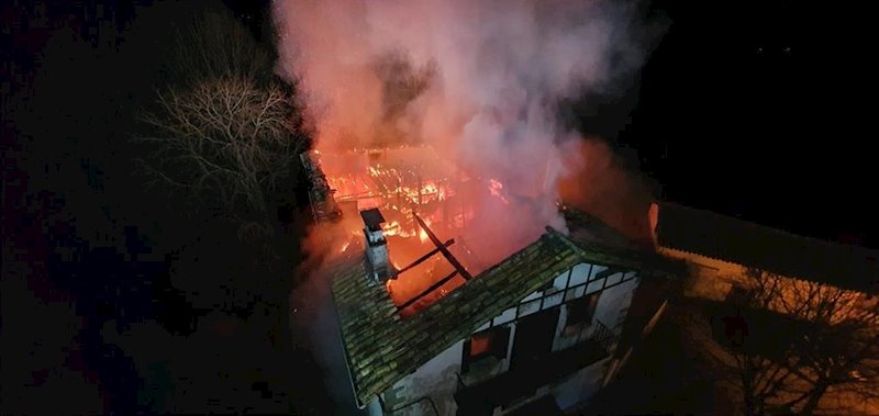 Un incendio destruye una casa en Irurozqui (Navarra) | GOBIERNO DE NAVARRA ep un incendio destruye una casa en irurozqui navarra