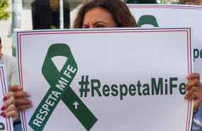 ep concentracion convocada en apoyo a las tres mujeres juzgadas por un delito contra los