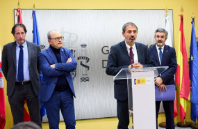 ep el secretario general de infraestructuras del mitma xavier flores con consejeros de cantabria y ep el secretario general de infraestructuras del mitma xavier flores con consejeros de cantabria y