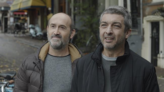 Fotograma de 'Truman' de Cesc Gay con Ricardo Darín y Javier Cámara | FILMAX ep fotograma de truman de cesc gayricardo darinjavier camara