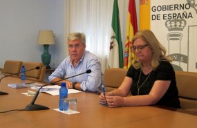 ep jose enrique fernandezmoya juntofrancisca molina en ruedaprensa