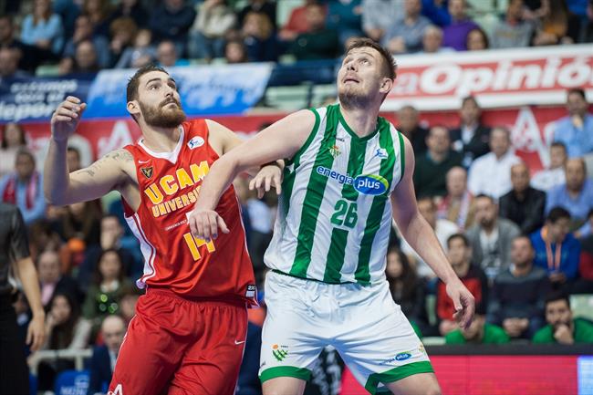 Julen Olaizola de UCAM Murcia | UCAM MURCIA ep julen olaizolaucam murcia
