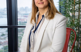 ep nassima dinia nueva directora financiera de telecoming