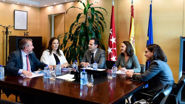ep representantes de la avt se reunen con el vicepresidente del gobierno de la comunidad de madrid ep representantes de la avt se reunen con el vicepresidente del gobierno de la comunidad de madrid