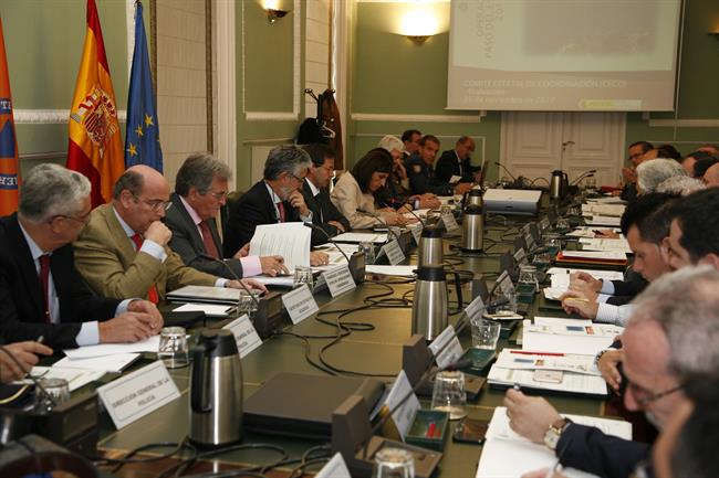 Reunión de conclusiones de la Operación Paso del Estrecho 2017 | PROTECCIÓN CIVIL ep reunionconclusionesla operacion pasoestrecho 2017