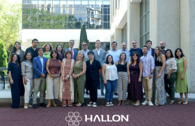 hallon1 parte del equipo de hallon en la sede de madrid hallon1 parte del equipo de hallon en la sede de madrid