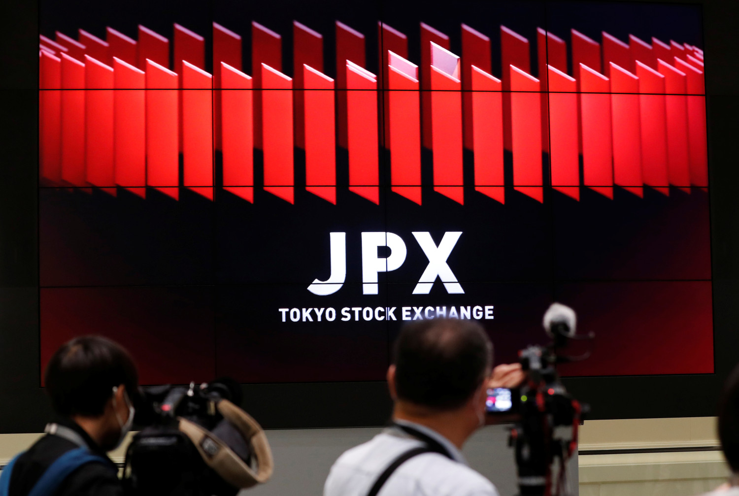 Signo mixto en Asia en una jornada con destacadas caídas del Nikkei japonés