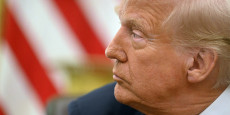 donald trump a juge plus facile de traiter avec la russie qu avec l ukraine