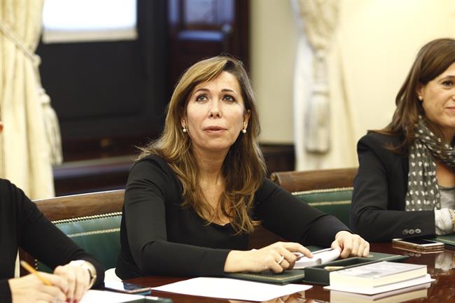 Alicia Sánchez Camacho en la primera reunión de la mesa del Congreso | EUROPA PRESS ep alicia sanchez camachola primera reunionla mesacongreso