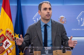 ep archivo   el coordinador general de iu andalucia y diputado de sumar por malaga toni valero en