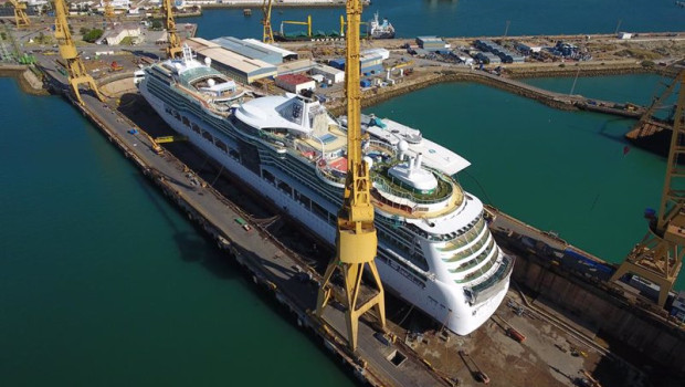 ep archivo   el crucero jewel of the seas en los astilleros de navantia cadiz