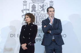 ep archivo   la ministra de hacienda maria jesus montero junto al ministro de economia comercio y