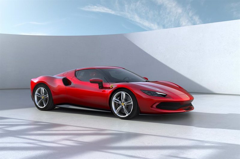 Ferrari acelera: gana un 33% más entre abril y junio y mejora previsiones