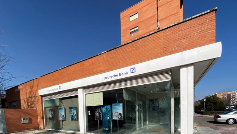 ep archivo   oficina deutsche bank en madrid tras el incremento del 129 en la bolsa de francofort lo